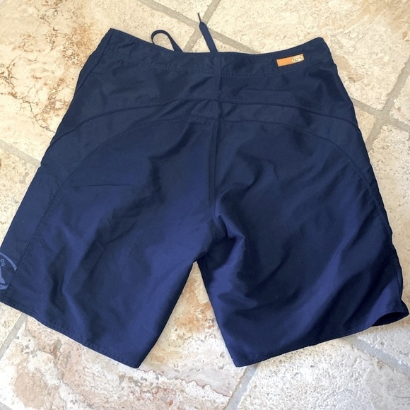 Quicksilver board shorts / beach trunk’s Men’s swim surf tie up front Velcro 36’ - Picture 2 of 12